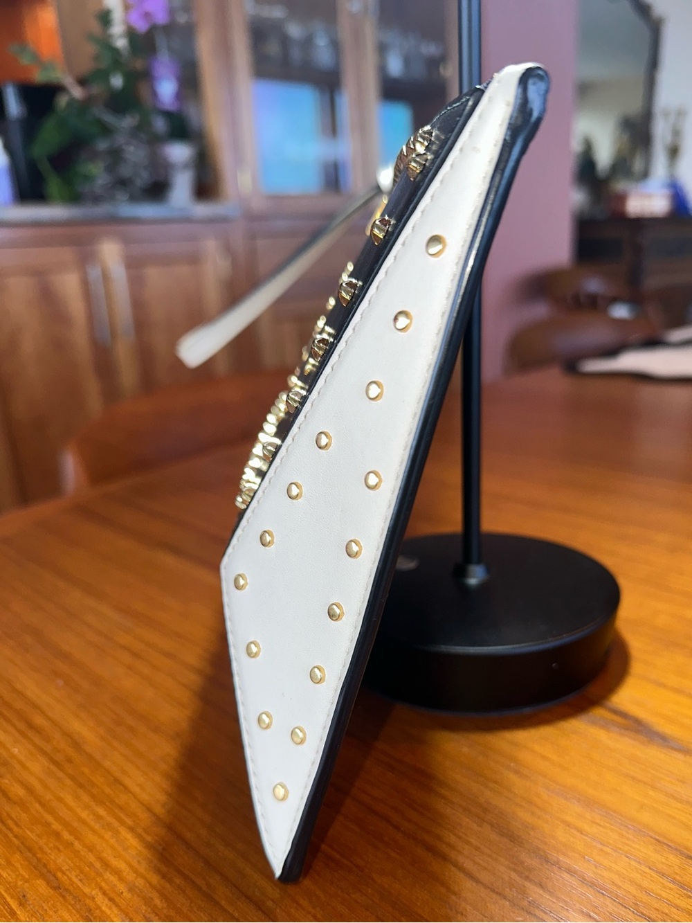 🖤🤍 Rare Bally Studded Leather Wristlet Clutch • Made in Italy • Mint Condition - Picture 3 of 12